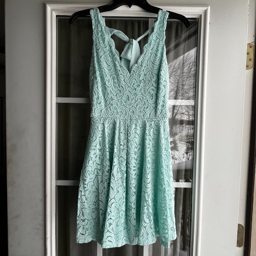 A B. DARLIN light blue short dress